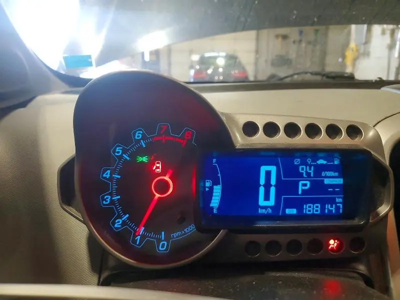2015 CHEVROLET SONIC LT  