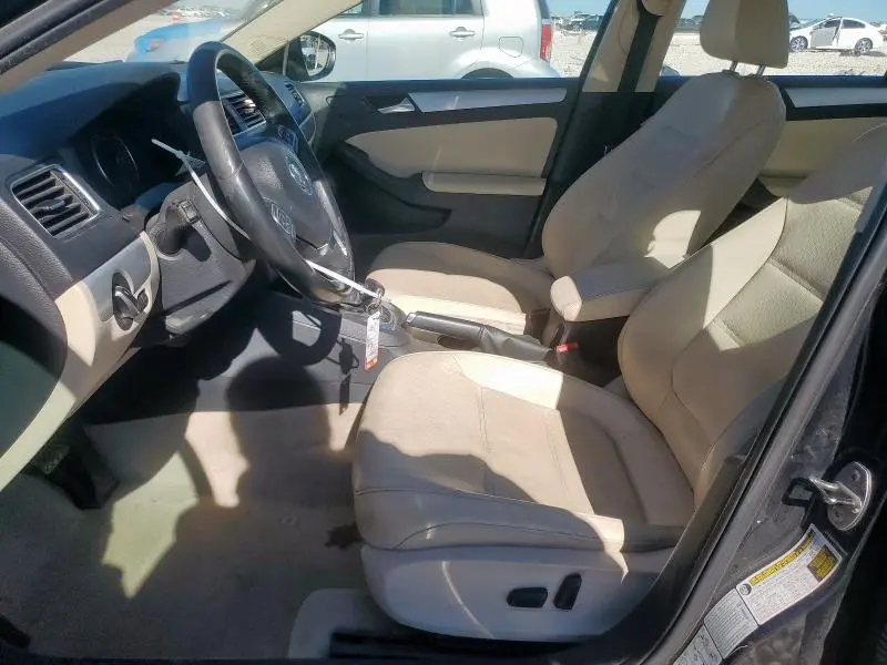 2013 VOLKSWAGEN JETTA HYBRID  