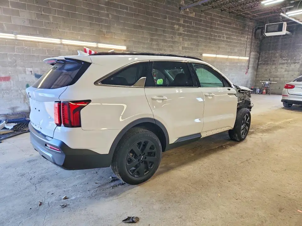 2021 KIA SORENTO S  