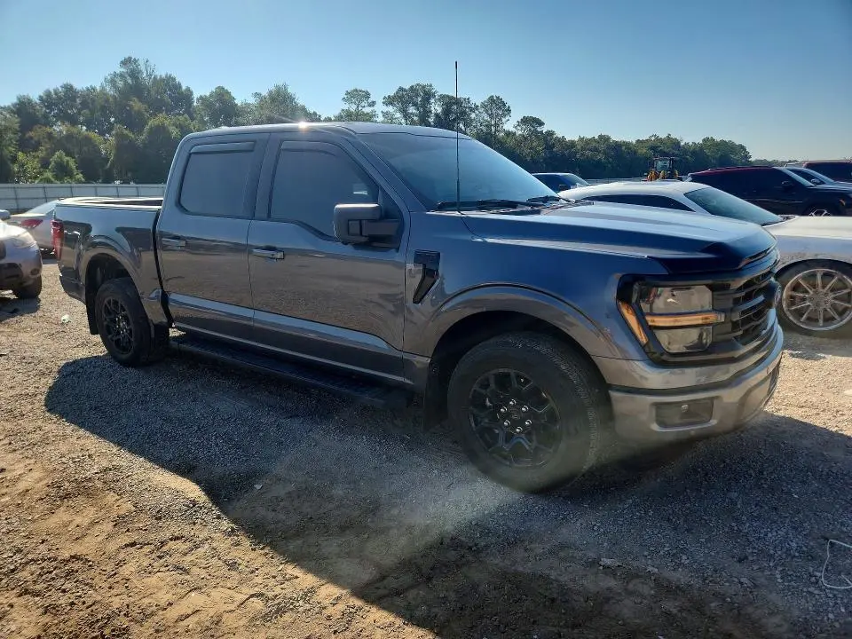 2025 FORD F150 XLT  