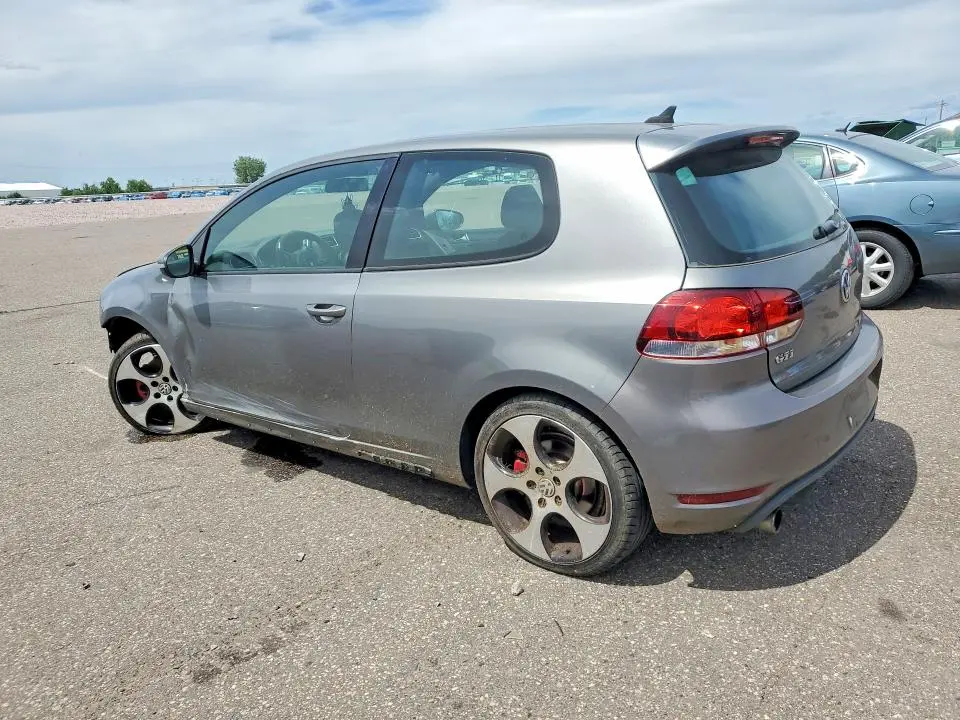2010 VOLKSWAGEN GTI   