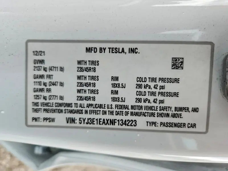 2022 TESLA MODEL 3   