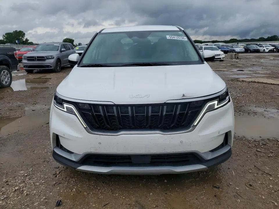 2024 KIA CARNIVAL EX  