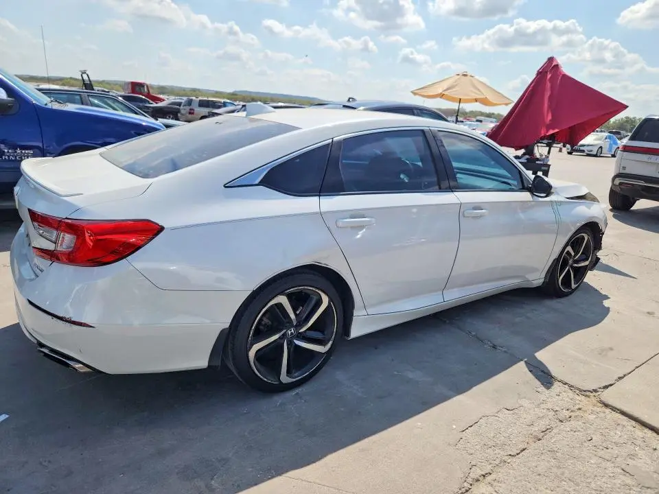 2019 HONDA ACCORD SPORT  