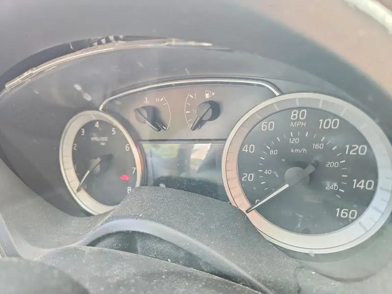 2015 NISSAN SENTRA SV  