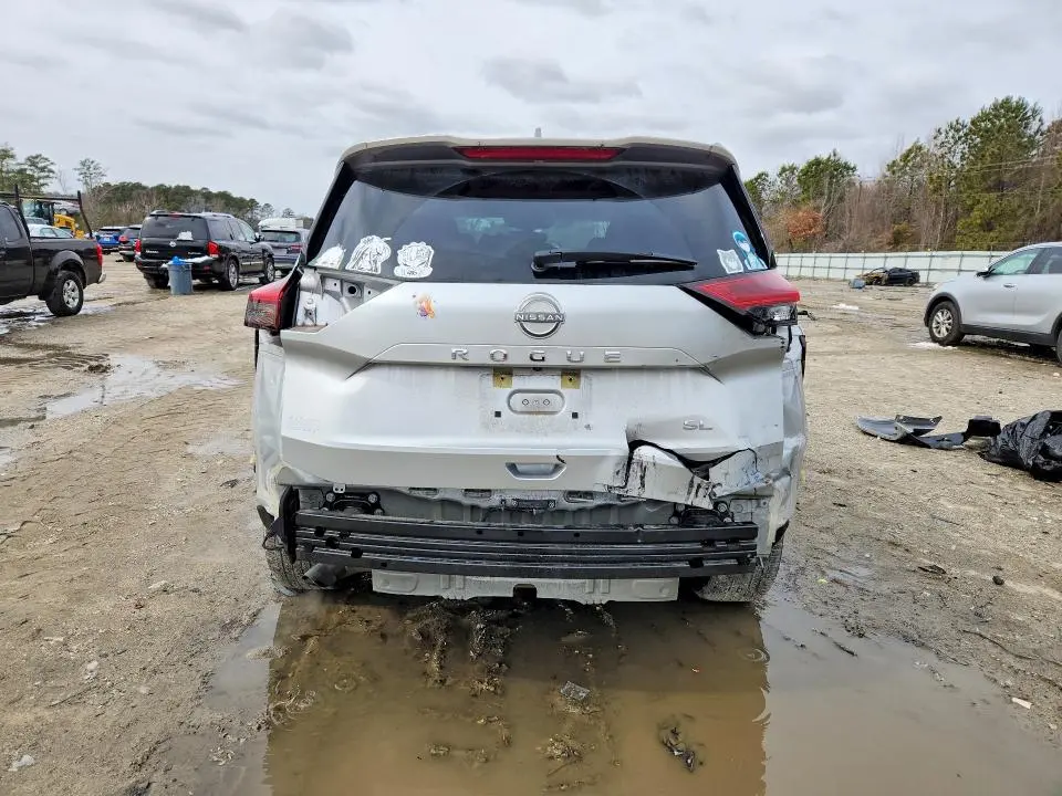 2023 NISSAN ROGUE SL  