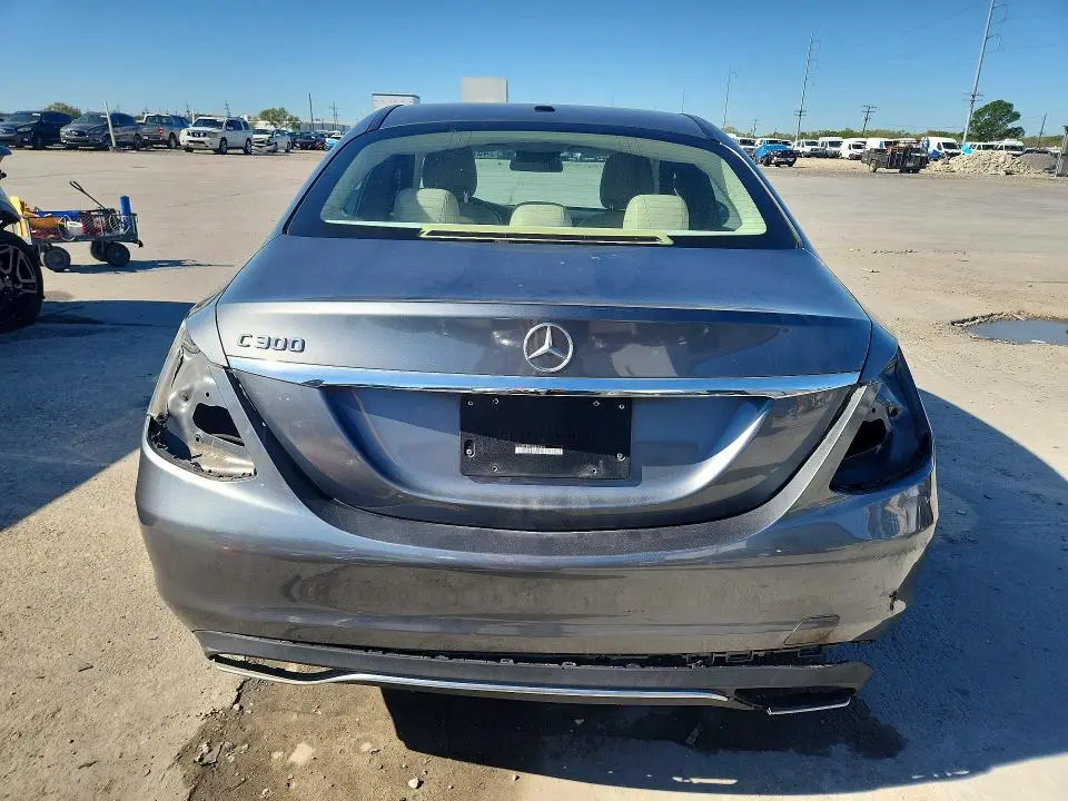 2018 MERCEDES-BENZ C 300  