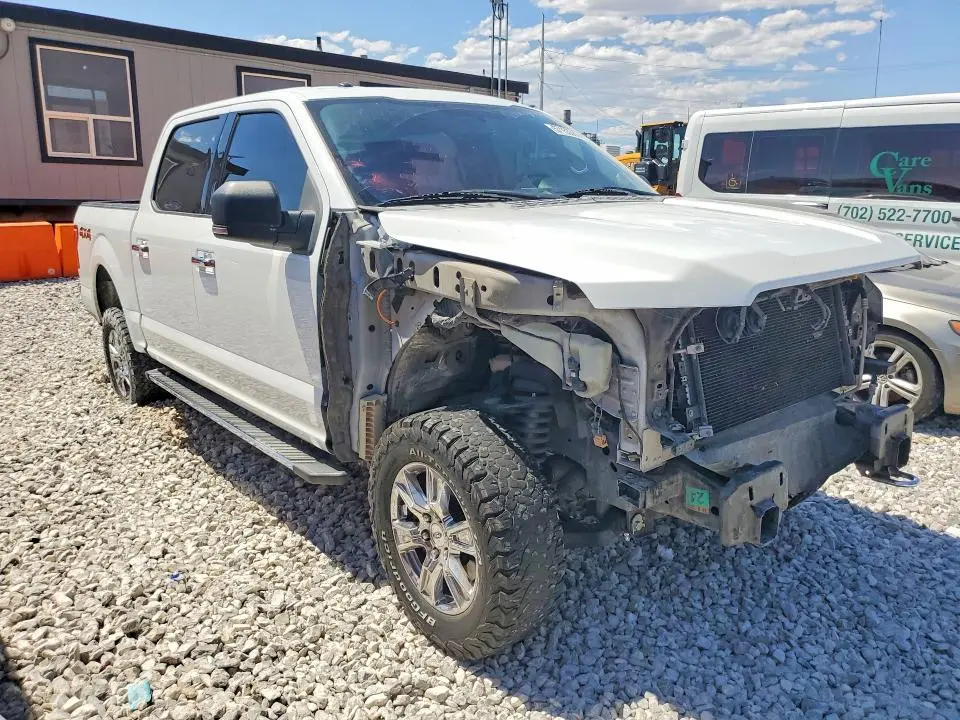 2015 FORD F150 SUPERCREW  