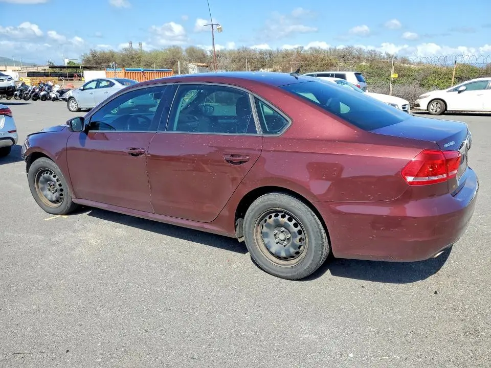 2013 VOLKSWAGEN PASSAT S  