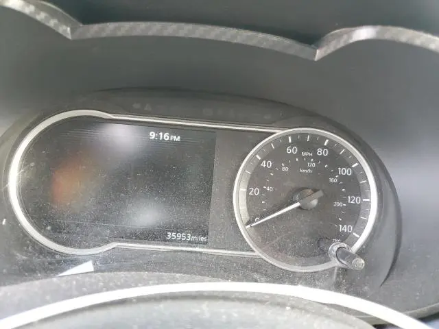 2024 NISSAN VERSA SV  