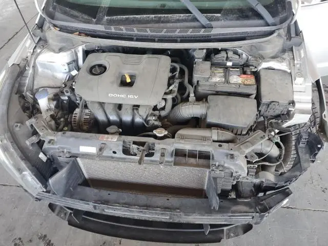 2017 KIA FORTE LX  