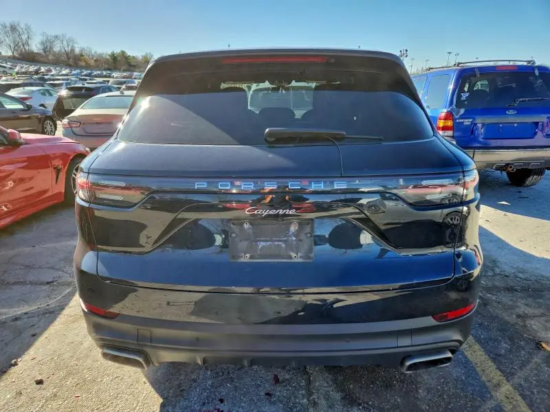 2019 PORSCHE CAYENNE   