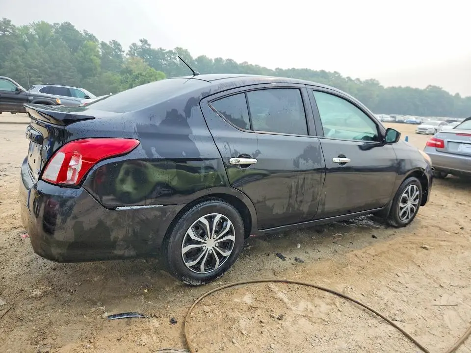 2016 NISSAN VERSA 1.6 SV  