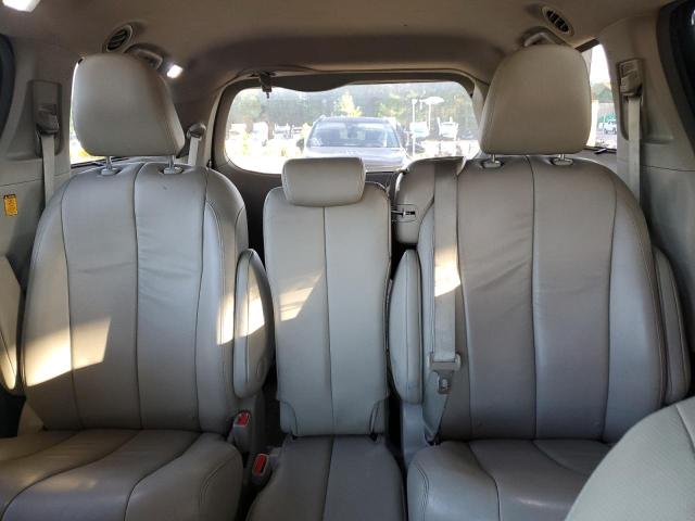 2012 TOYOTA SIENNA XLE