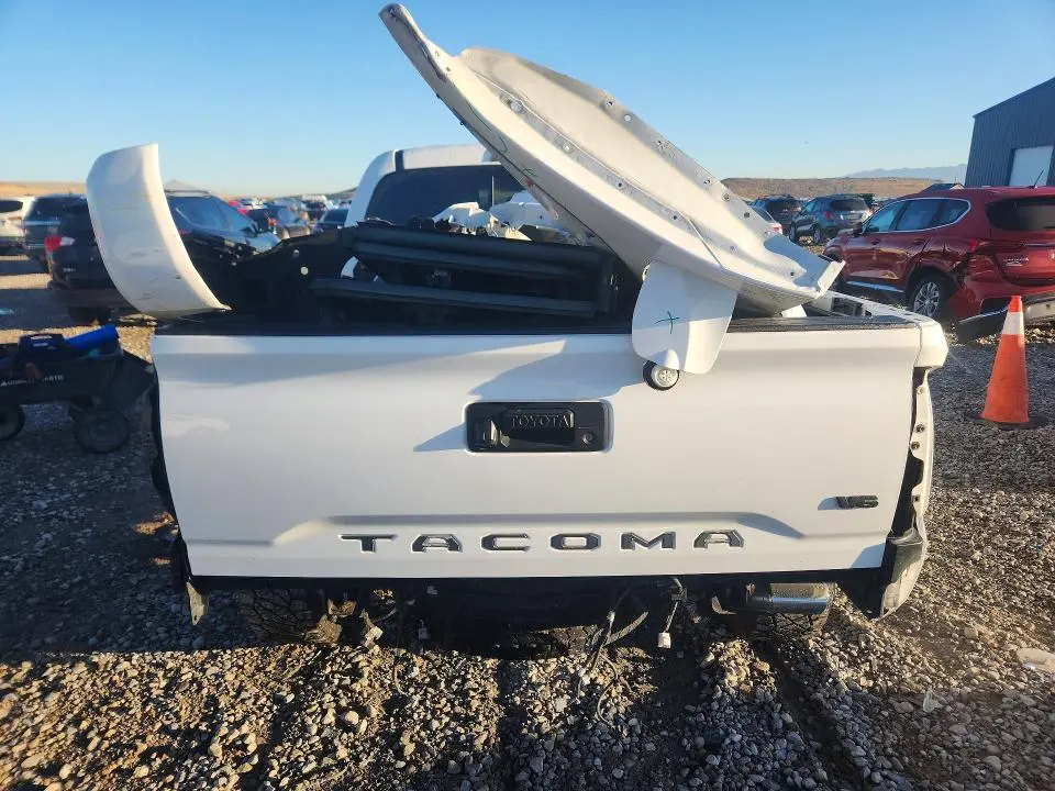 2018 TOYOTA TACOMA TRD OFF-ROAD  