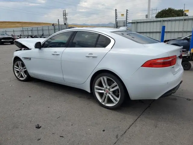 2017 JAGUAR XE PRESTIGE  