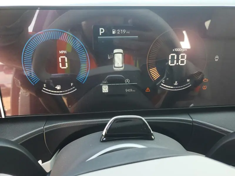 2025 HYUNDAI SANTA FE SEL  