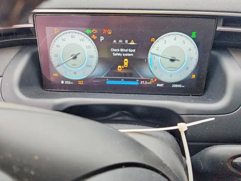 2022 HYUNDAI TUCSON SEL  