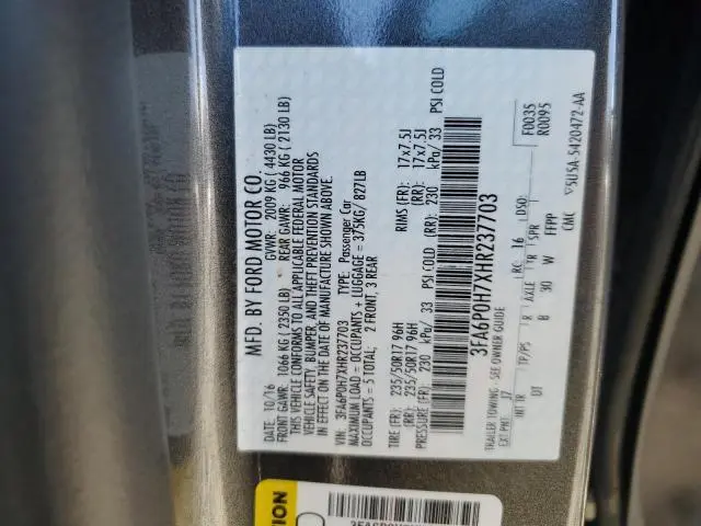 2017 FORD FUSION SE  
