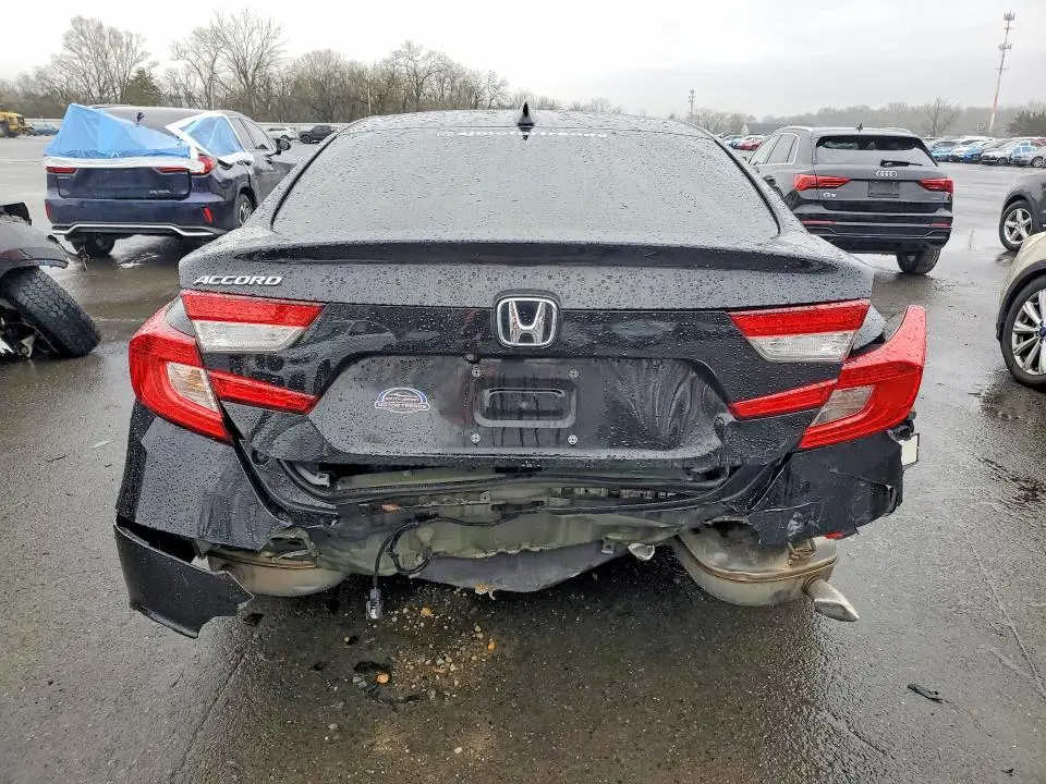 2018 HONDA ACCORD EX  