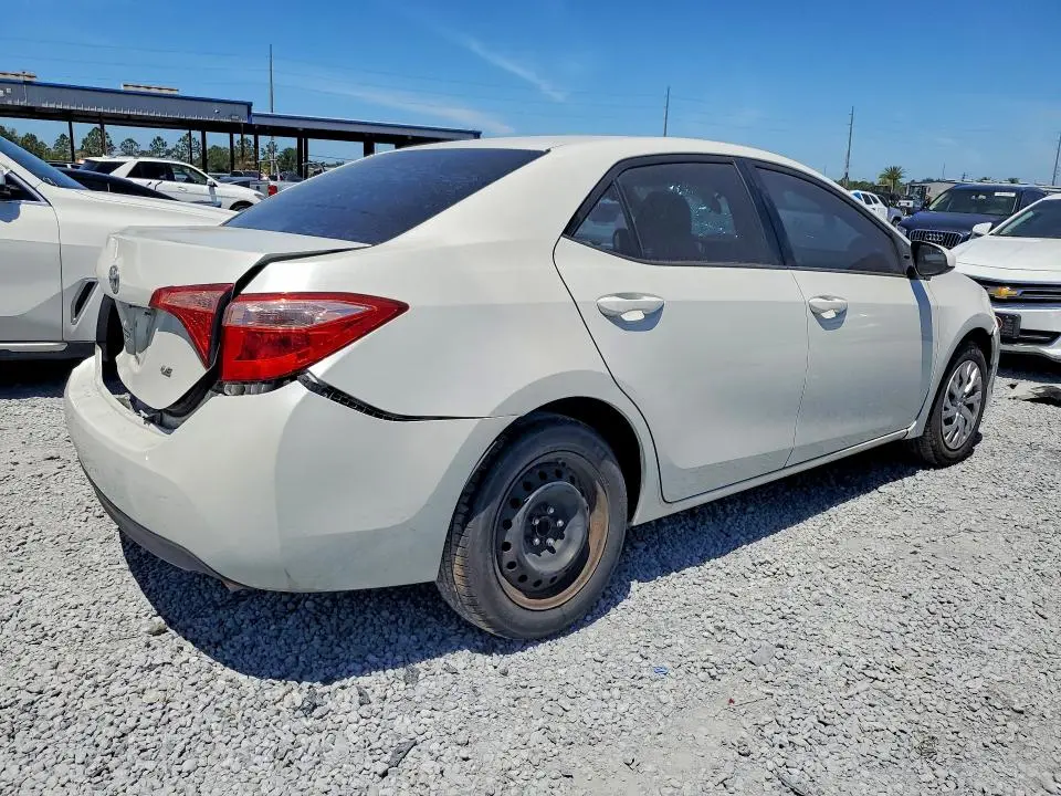 2018 TOYOTA COROLLA LE  