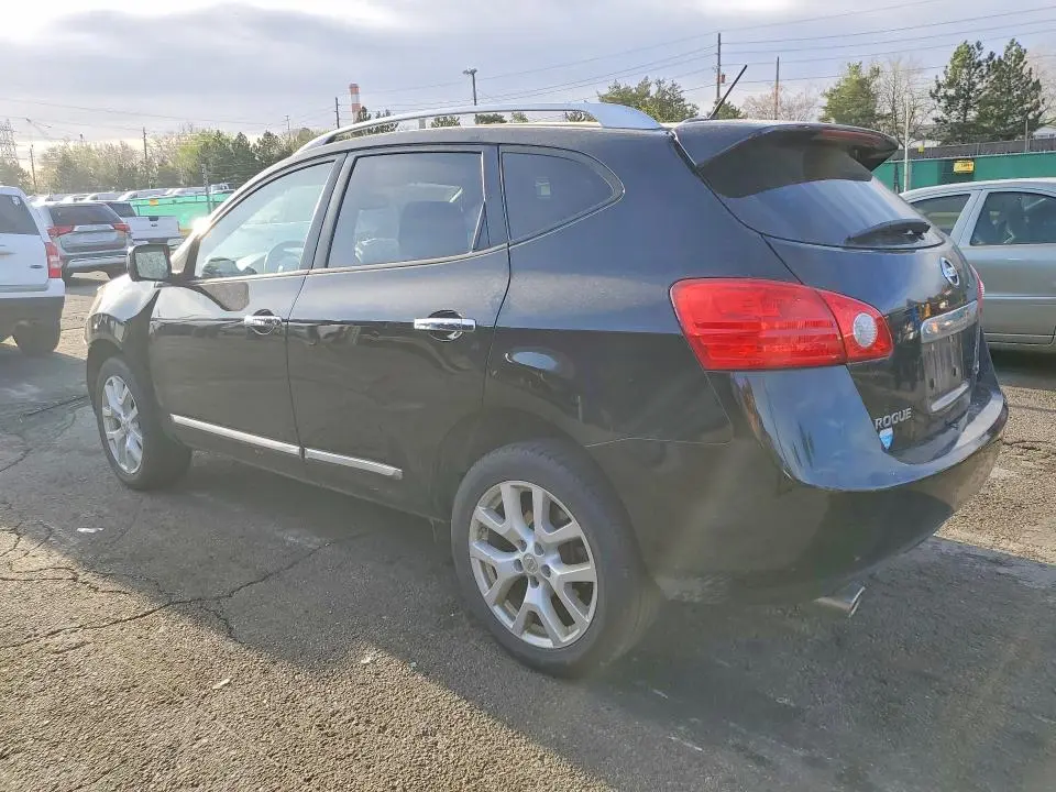 2012 NISSAN ROGUE S  