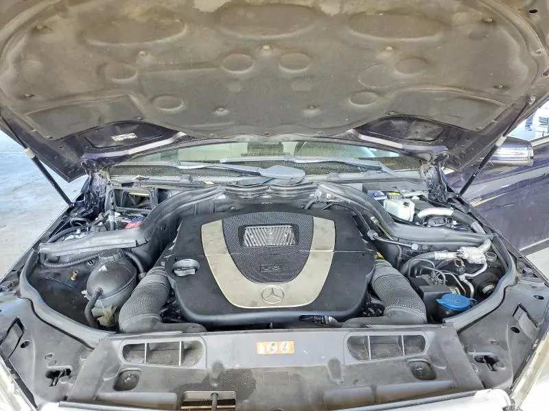 2011 MERCEDES-BENZ C 300  