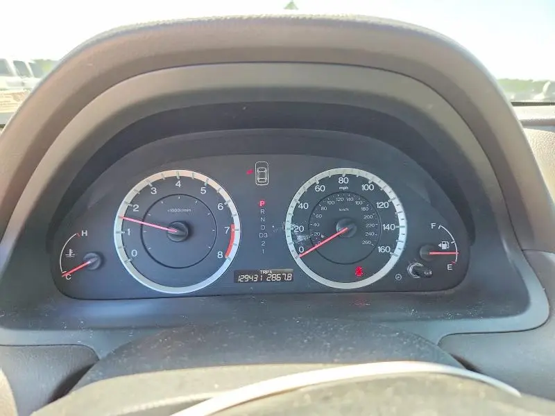 2010 HONDA ACCORD LX  