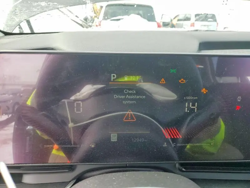 2025 KIA CARNIVAL LX  