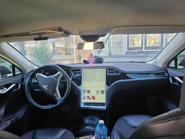2015 TESLA MODEL S   