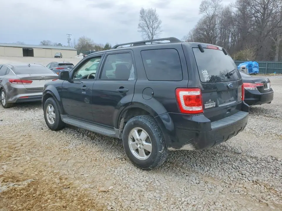 2011 FORD ESCAPE XLT  