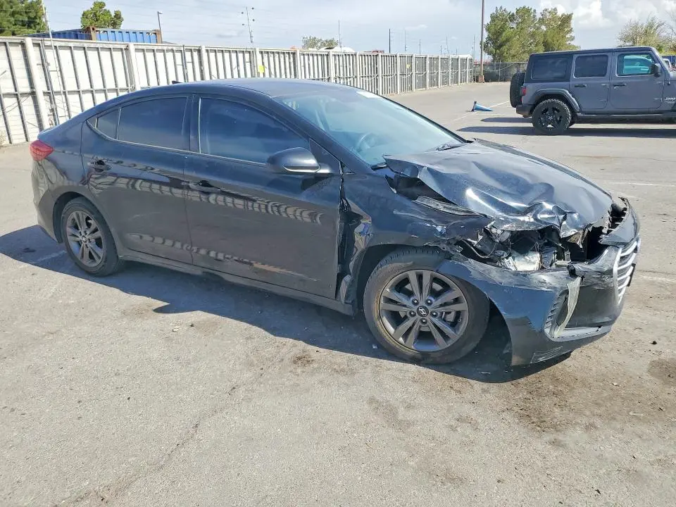 2018 HYUNDAI ELANTRA SEL  