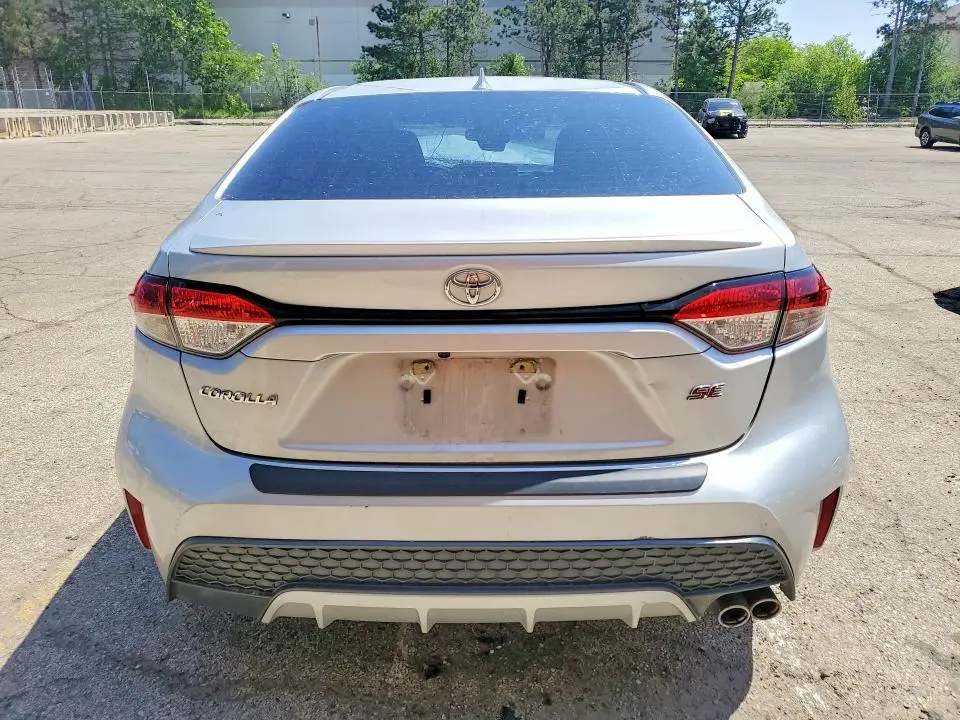 2022 TOYOTA COROLLA SE  