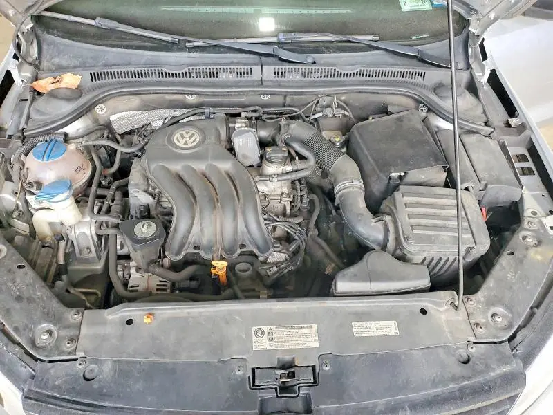 2013 VOLKSWAGEN JETTA BASE  