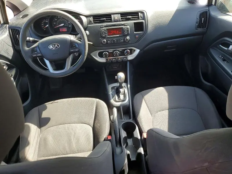 2015 KIA RIO LX  