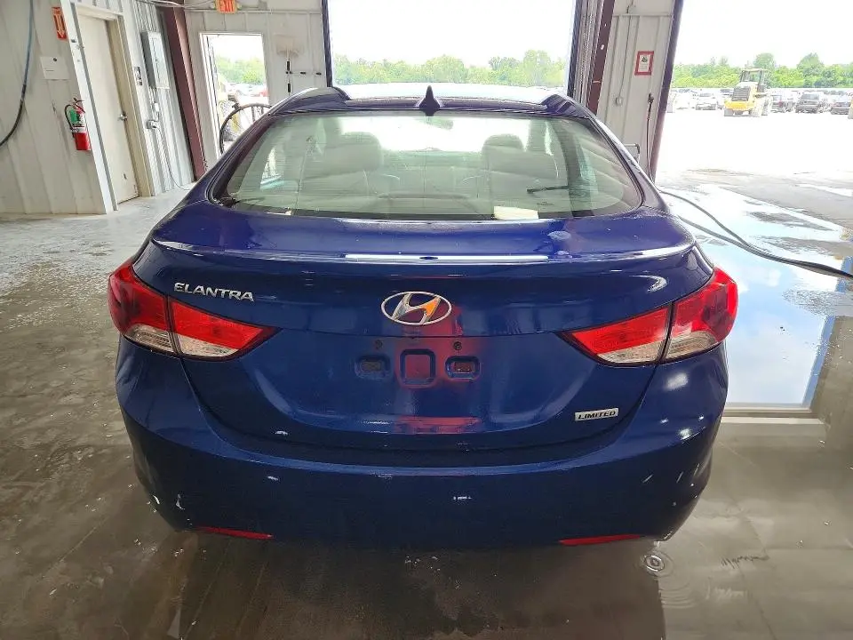 2013 HYUNDAI ELANTRA LIMITED  