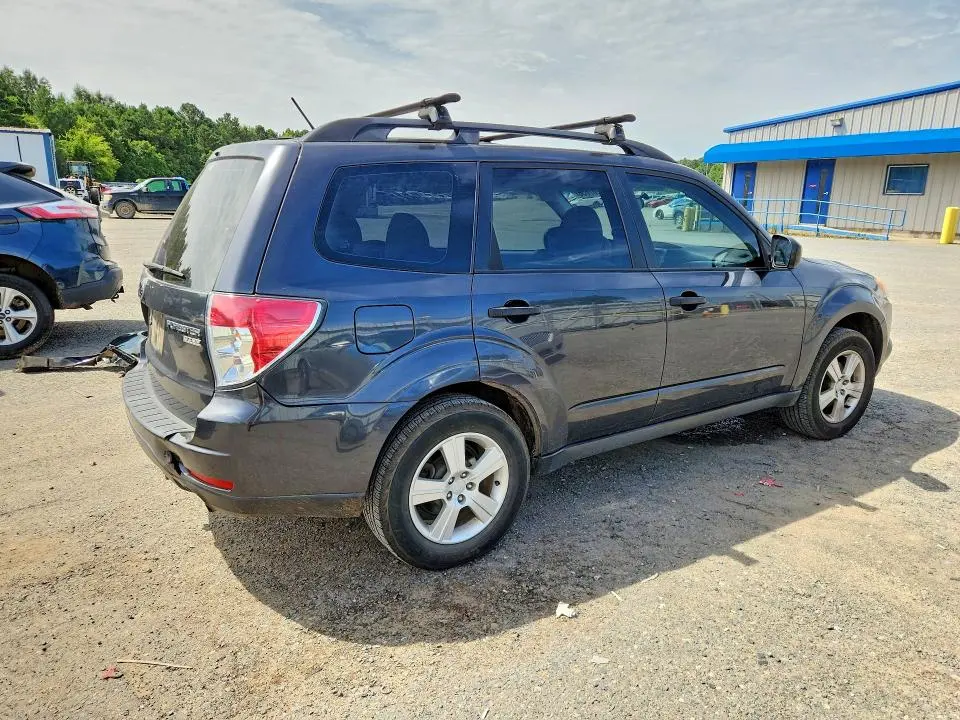 2013 SUBARU FORESTER 2.5X  
