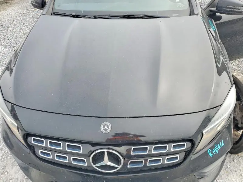 2018 MERCEDES-BENZ GLA 250 4MATIC  