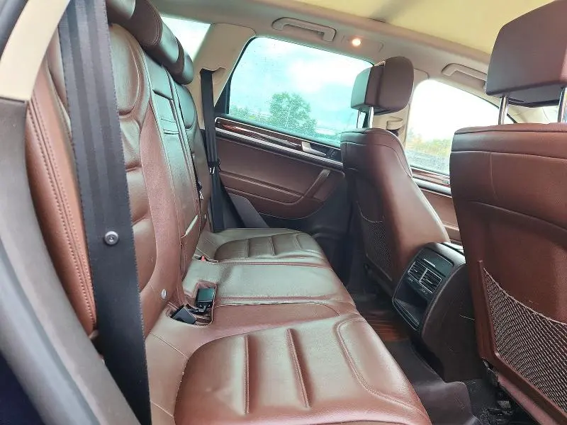 2014 VOLKSWAGEN TOUAREG V6 TDI  