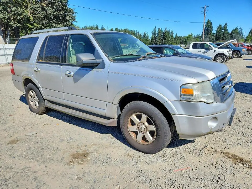 2011 FORD EXPEDITION XLT  