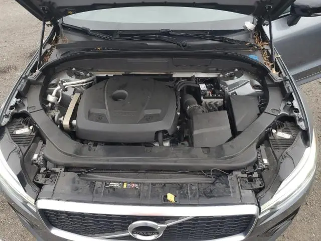 2020 VOLVO XC60 T5 R-DESIGN  