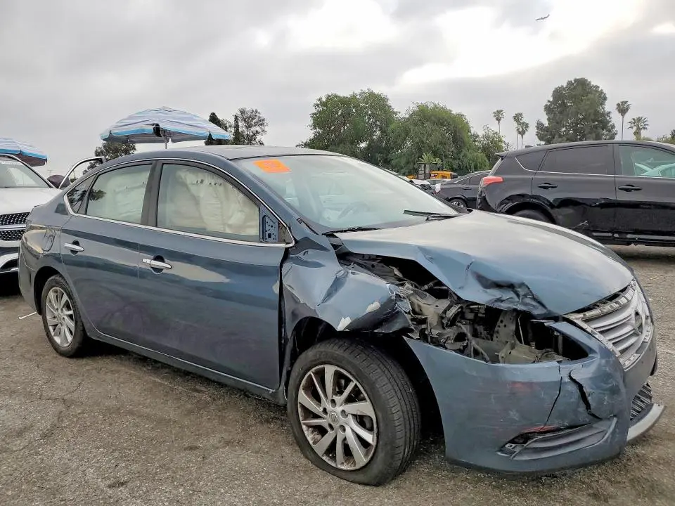 2015 NISSAN SENTRA SV  