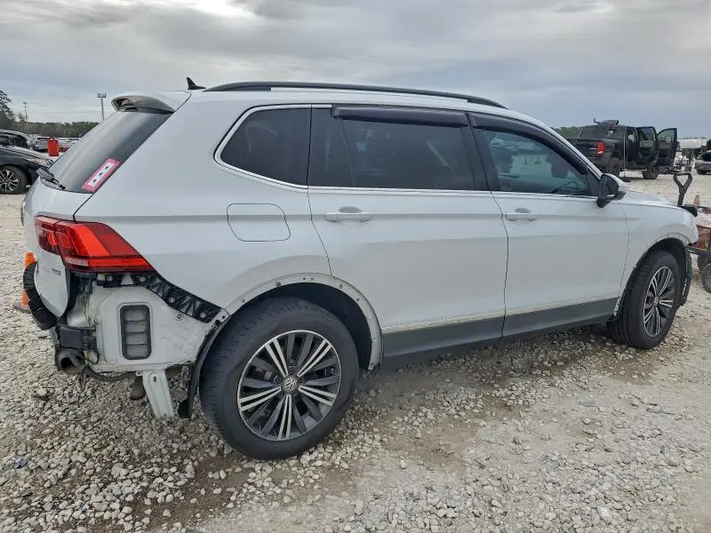 2018 VOLKSWAGEN TIGUAN SE  