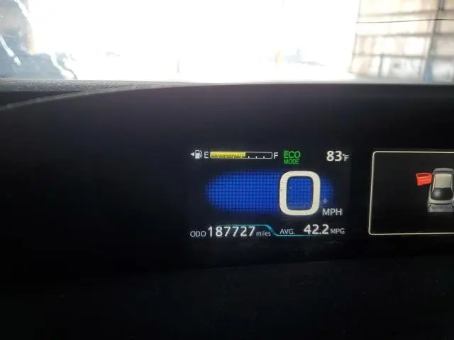 2016 TOYOTA PRIUS   