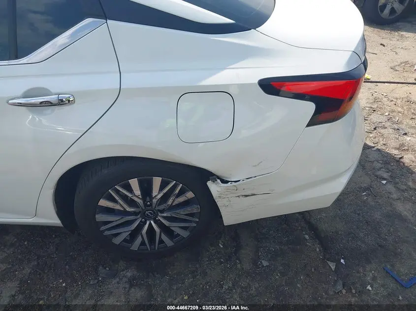 2023 NISSAN ALTIMA SV INTELLIGENT AWD