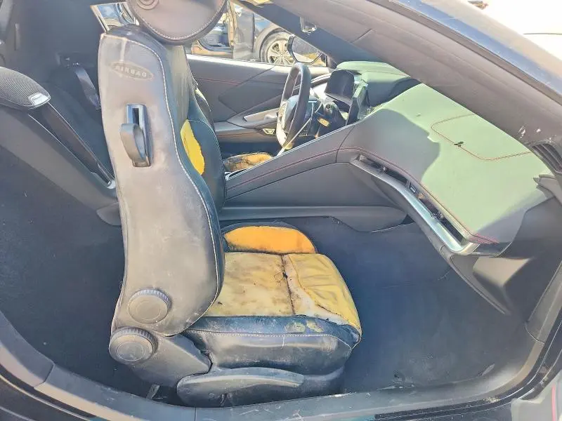 2024 CHEVROLET CORVETTE STINGRAY 1LT  