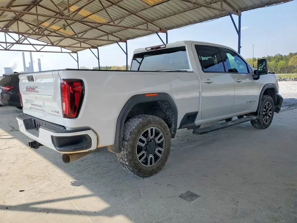 2021 GMC SIERRA K2500 AT4  