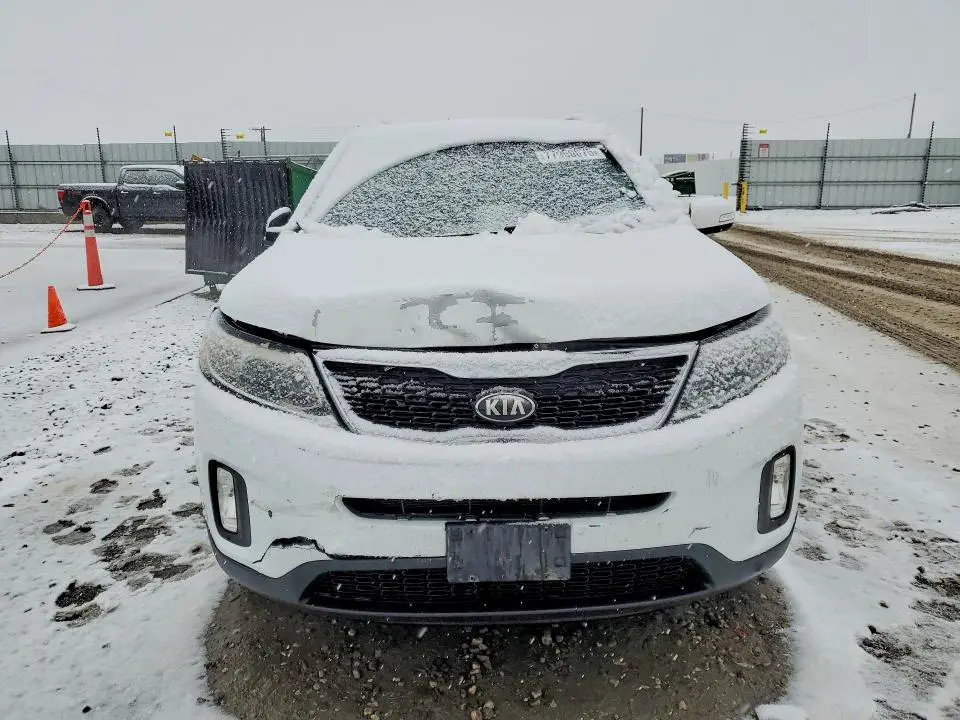 2014 KIA SORENTO LX  
