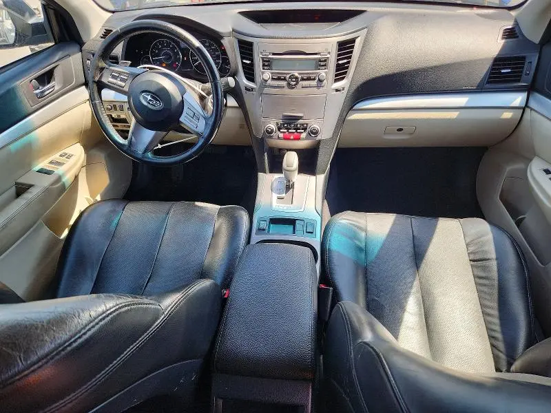 2011 SUBARU OUTBACK 2.5I PREMIUM  