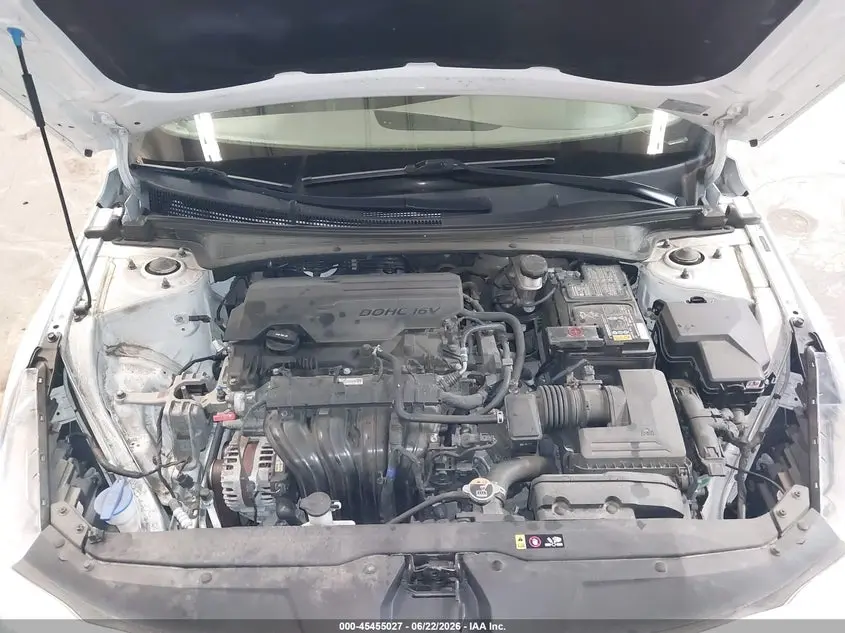 2021 HYUNDAI ELANTRA SE